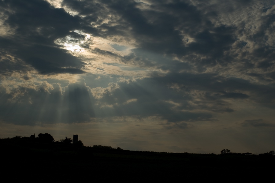 Lune de Miel - Sun Rays - Hill